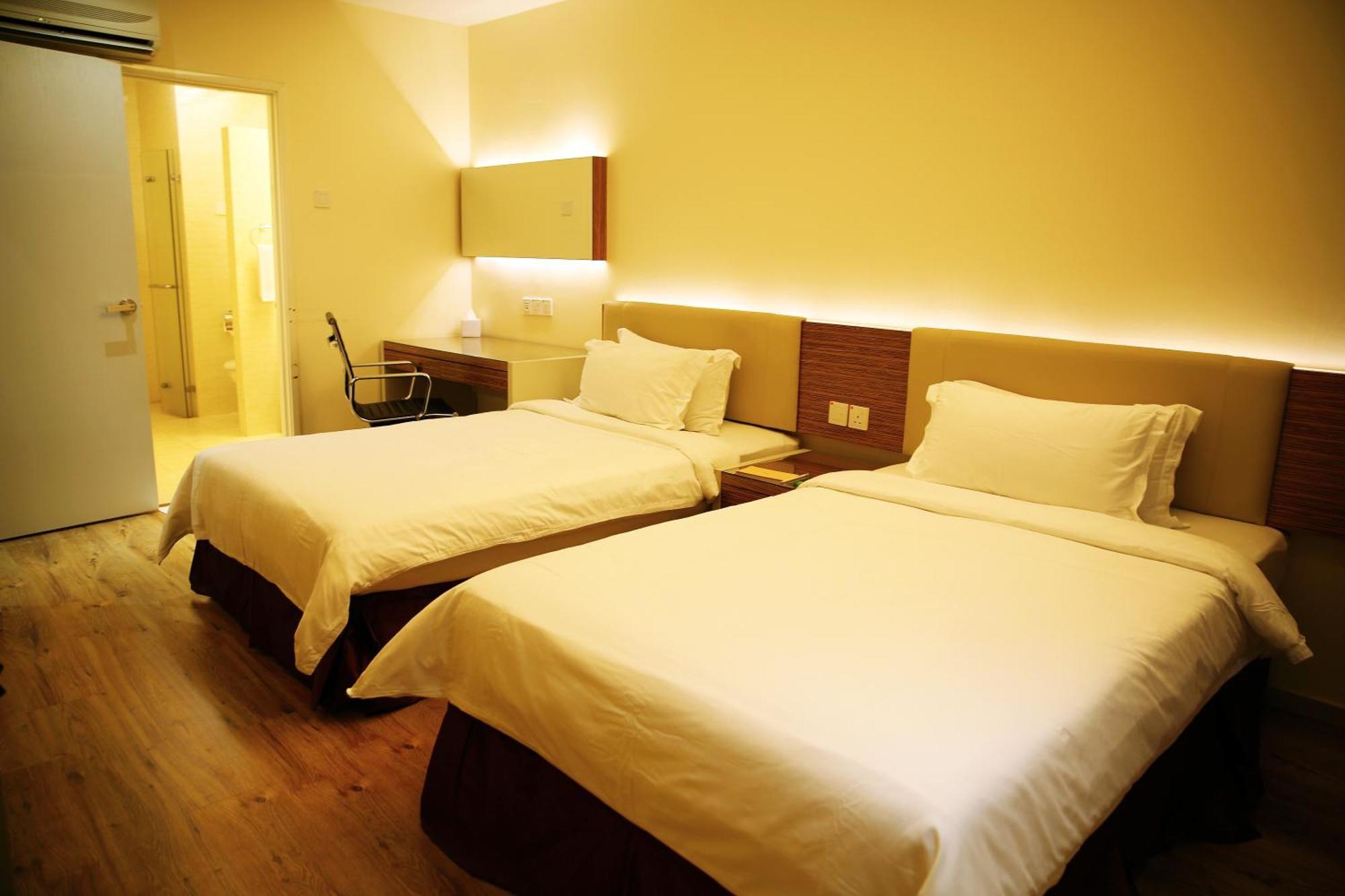 Ixora Penang 4* Perai
