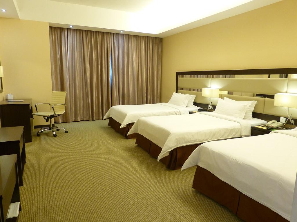 Hotel Ixora Penang 4*